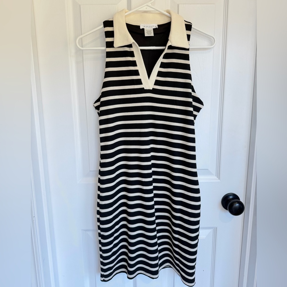 Sleeveless Collared Stripe Knit Dress - Black & White